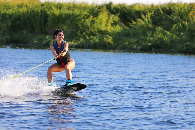 写真：ウェイクボード