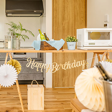 写真：サプライズ